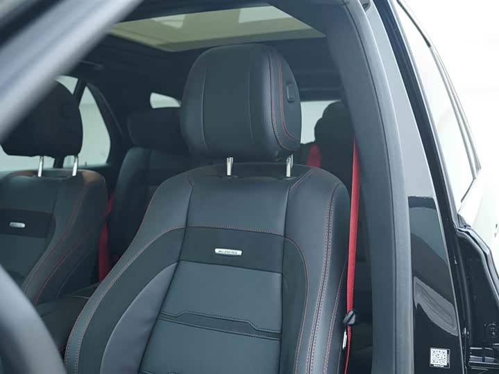 Фото 11 - Mercedes-Benz GLE-Class AMG