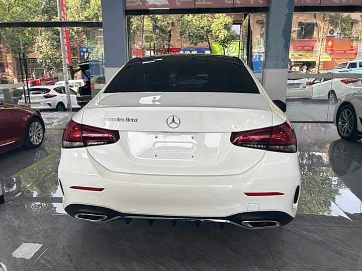 Фото 27 - Mercedes-Benz A-Class