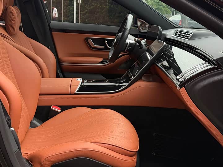 Фото 8 - Mercedes-Benz S-Class