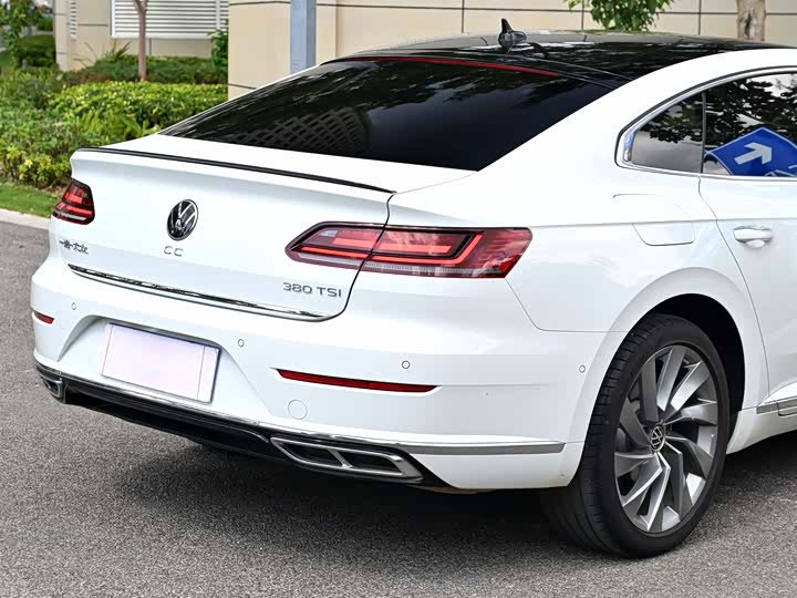 Фото 18 - Volkswagen CC