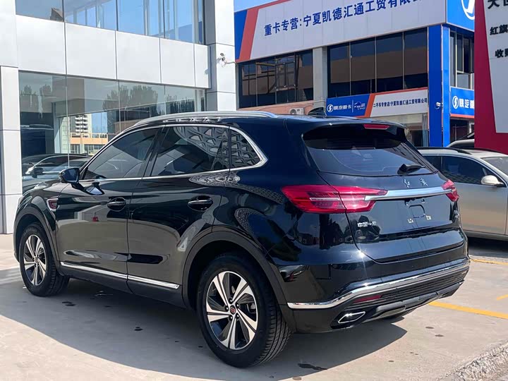 Фото 6 - Hongqi HS5