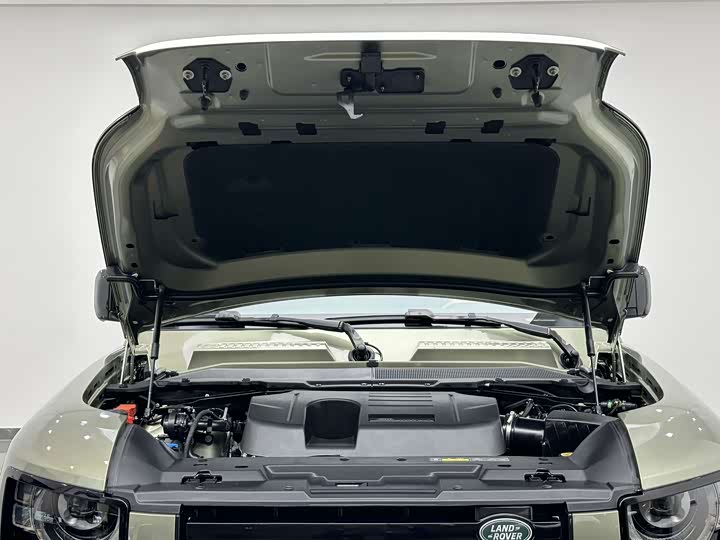 Фото 29 - Land Rover Defender