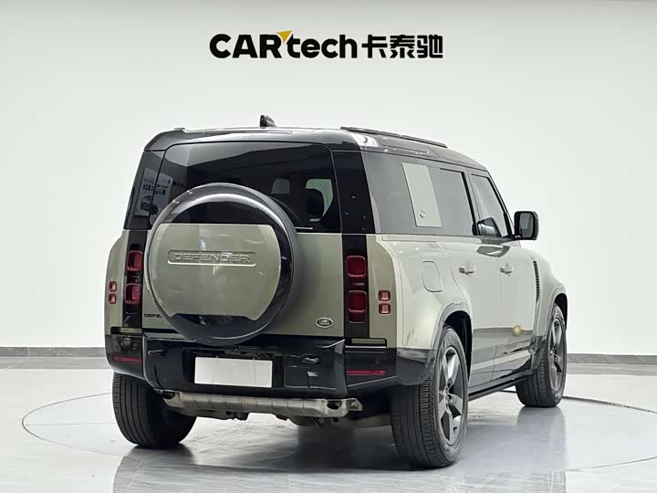 Фото 8 - Land Rover Defender