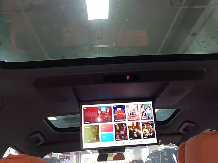 Фото 18 - LiXiang L9