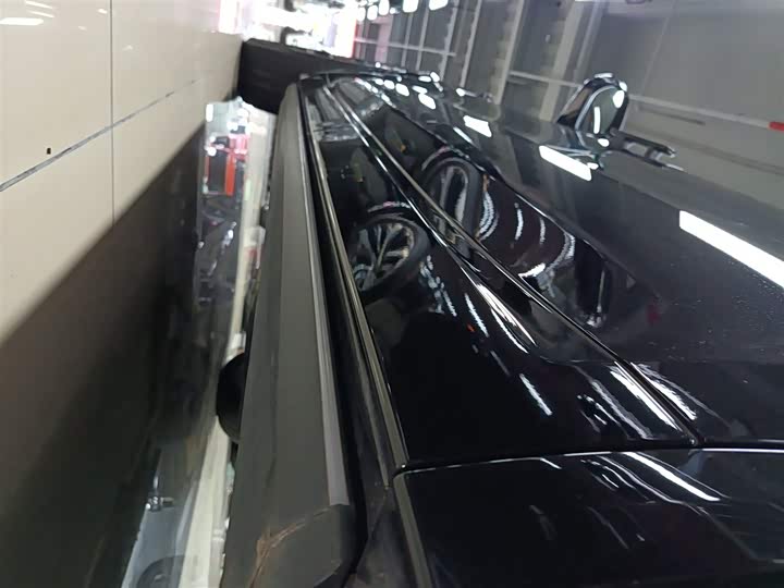 Фото 22 - LiXiang L9