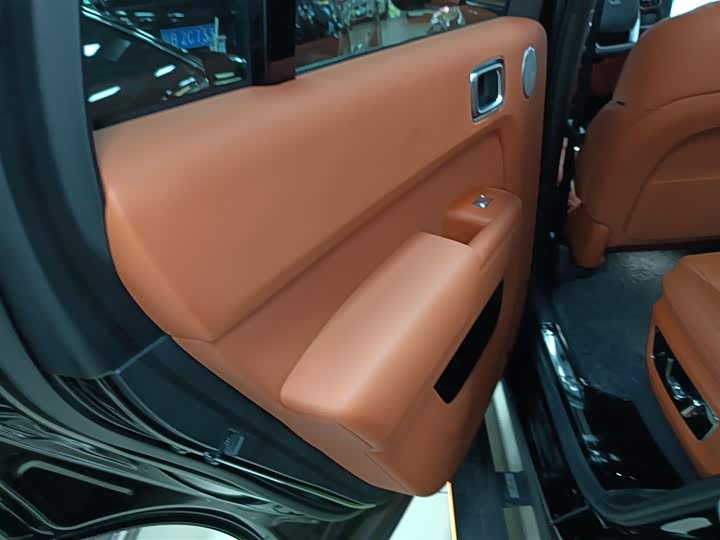 Фото 29 - LiXiang L9