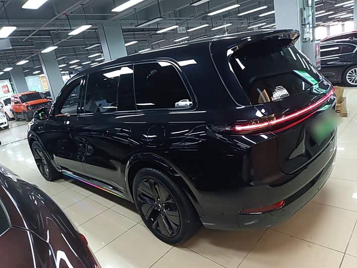 Фото 5 - LiXiang L9