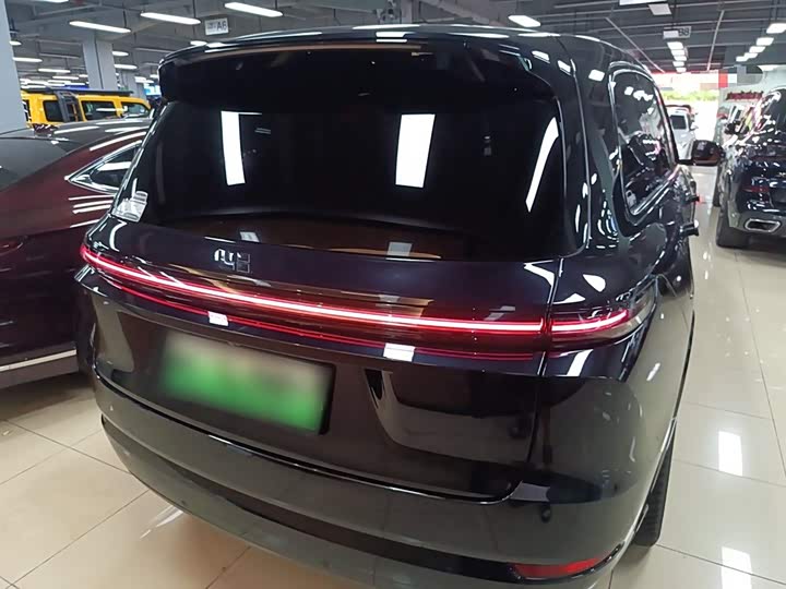 Фото 6 - LiXiang L9