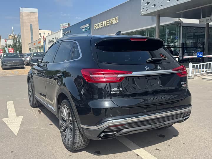 Фото 7 - Hongqi HS5