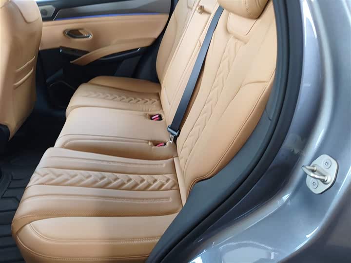 Фото 17 - BYD Song L DM-i Hybrid