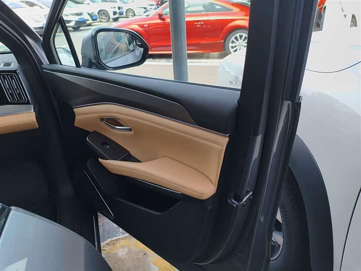 Фото 26 - BYD Song L DM-i Hybrid