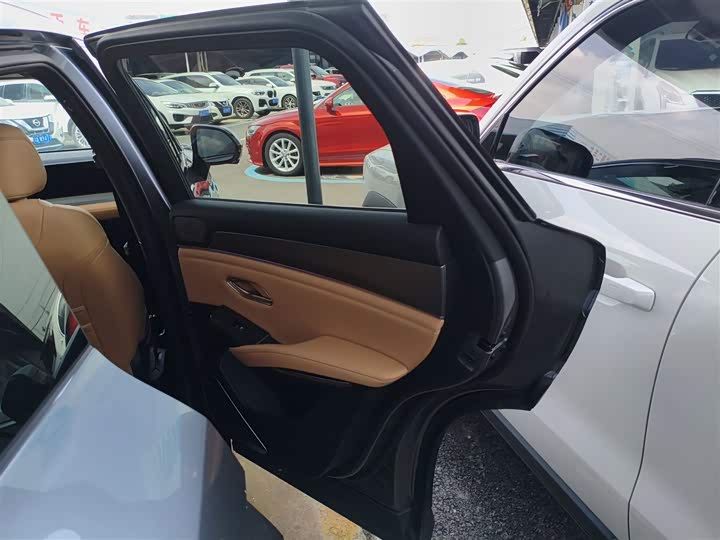 Фото 27 - BYD Song L DM-i Hybrid