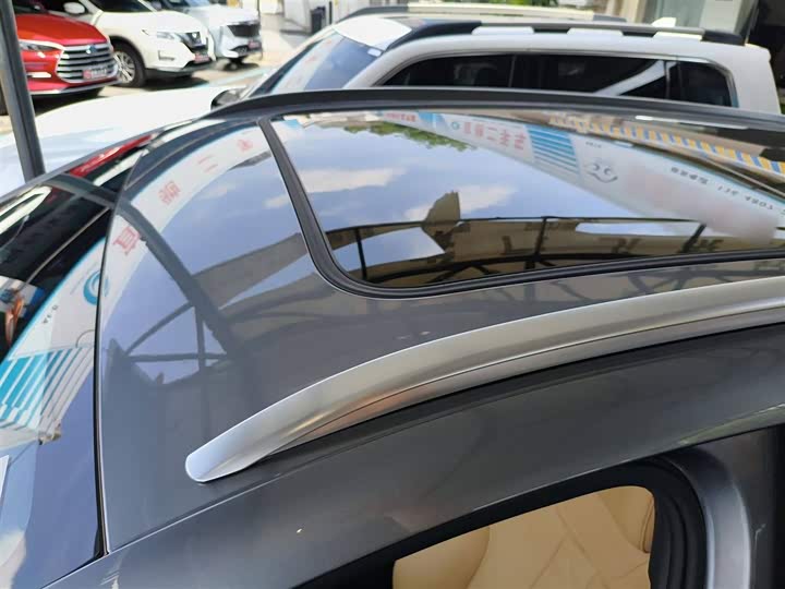 Фото 31 - BYD Song L DM-i Hybrid