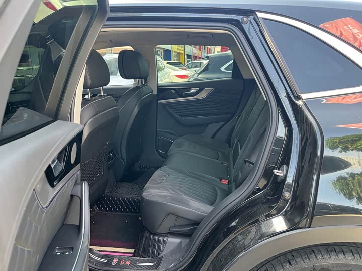 Фото 10 - Hongqi HS5