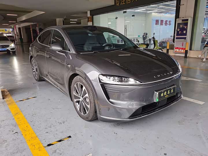 Фото 4 - Luxeed R7