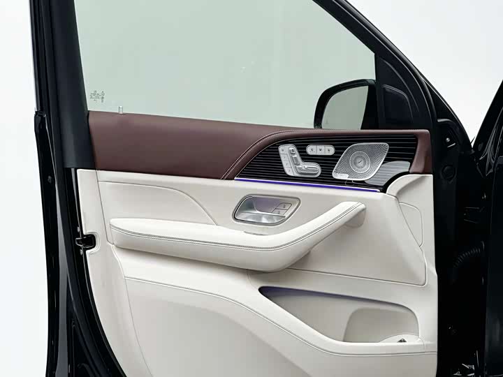 Фото 12 - Mercedes-Benz Maybach GLS