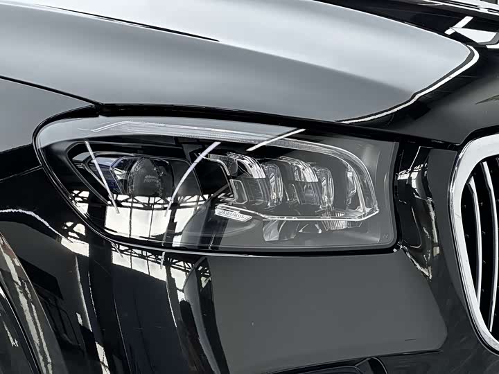 Фото 8 - Mercedes-Benz Maybach GLS