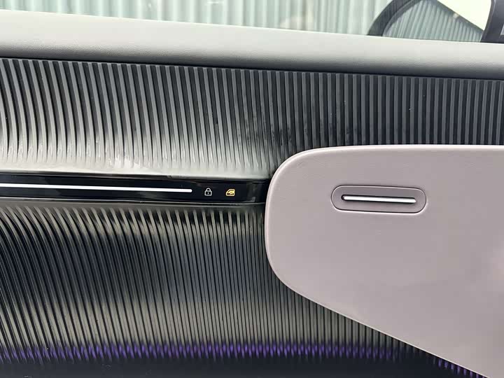 Фото 10 - Avatr 12