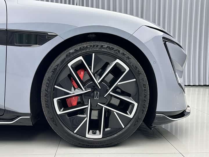 Фото 7 - Avatr 12