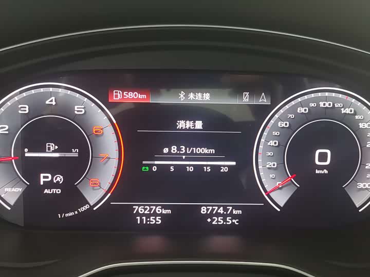 Фото 13 - Audi Q5L