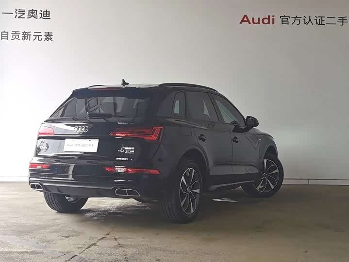 Фото 3 - Audi Q5L