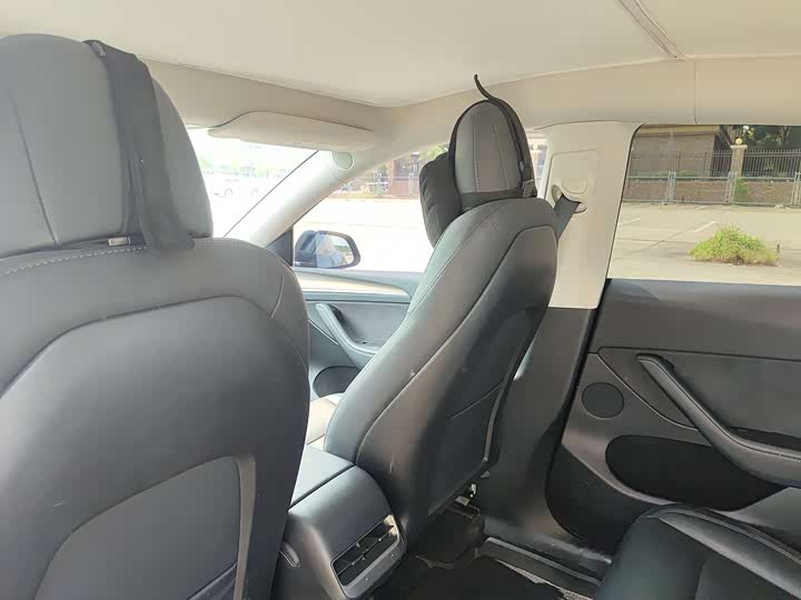 Фото 16 - Tesla Model Y