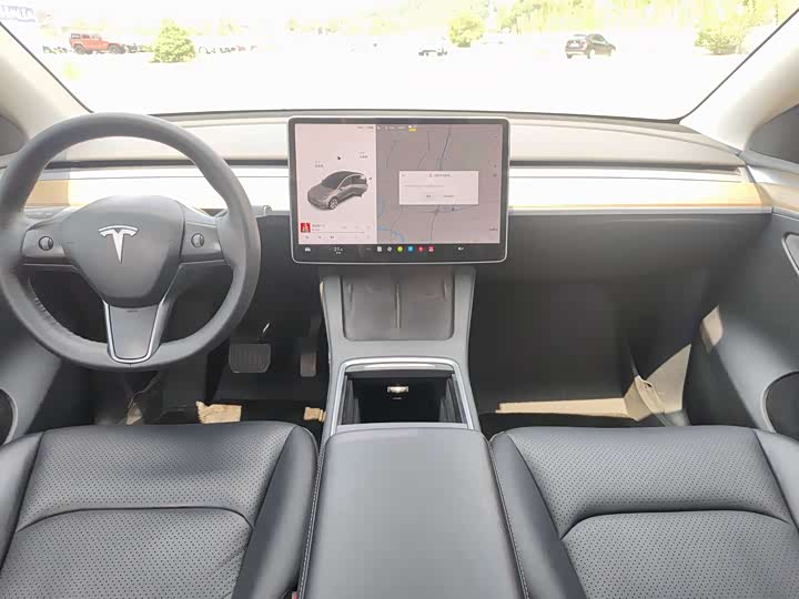 Фото 22 - Tesla Model Y