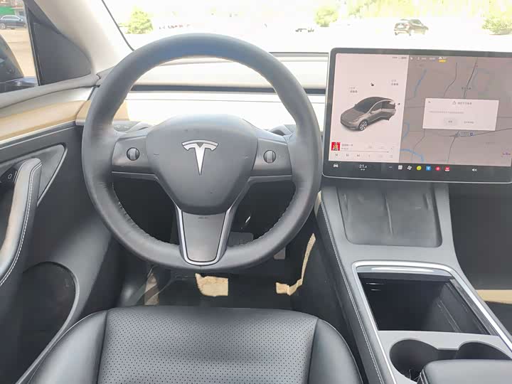 Фото 23 - Tesla Model Y