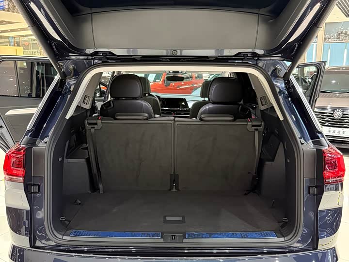 Фото 10 - Volkswagen Talagon