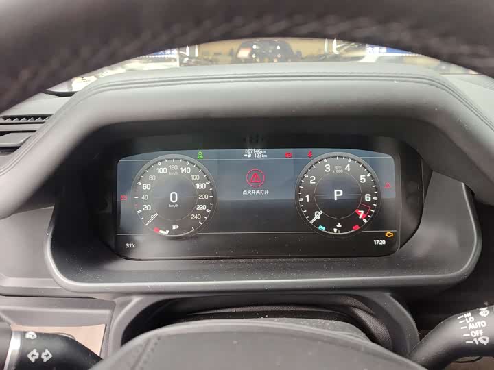 Фото 11 - Land Rover Defender