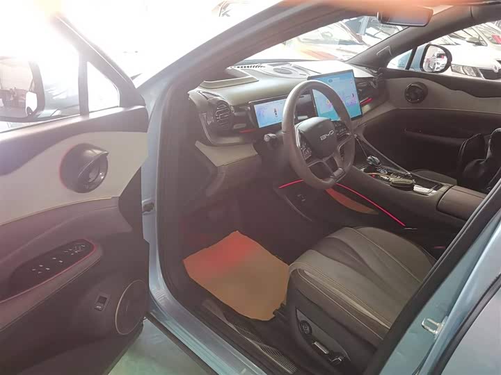 Фото 16 - BYD Frigate 07