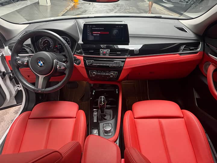 Фото 11 - BMW X2