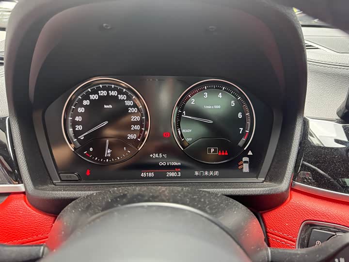 Фото 14 - BMW X2