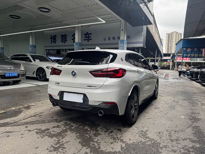 Фото 23 - BMW X2