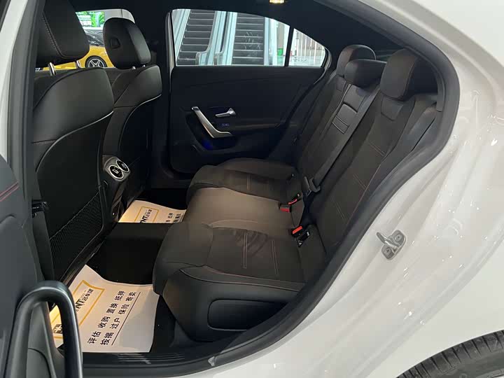 Фото 18 - Mercedes-Benz A-Class