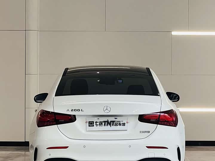 Фото 4 - Mercedes-Benz A-Class