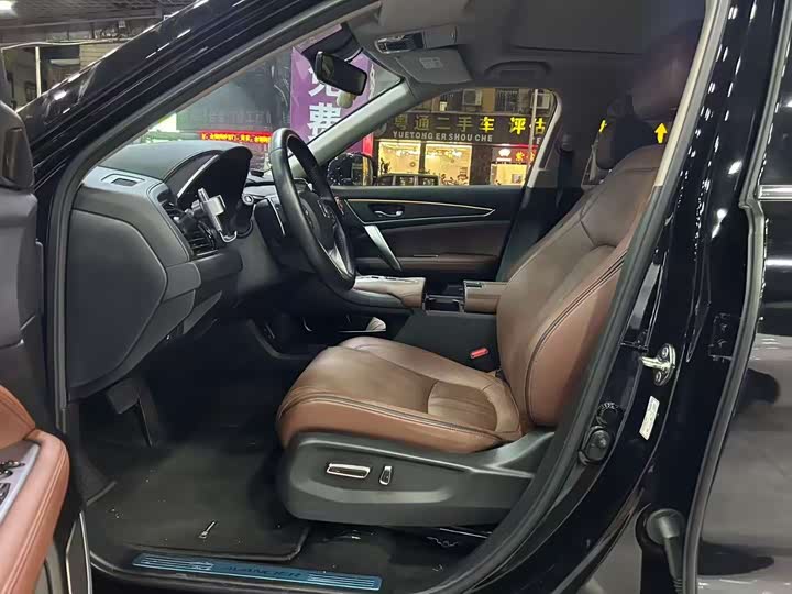 Фото 4 - Honda Avancier