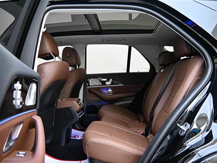 Фото 5 - Mercedes-Benz GLE-Class