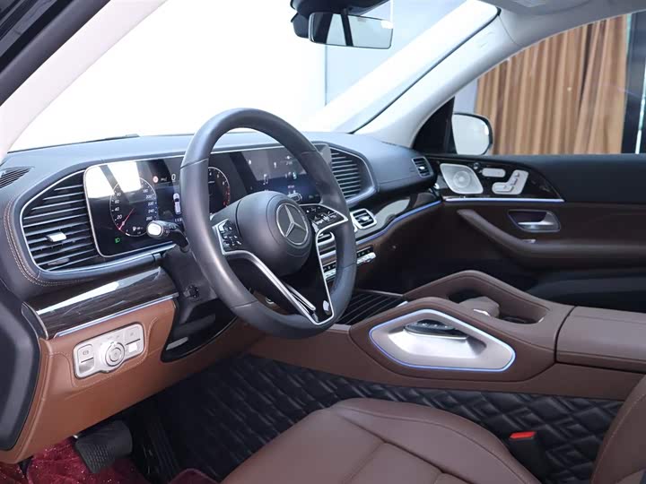 Фото 11 - Mercedes-Benz GLE-Class