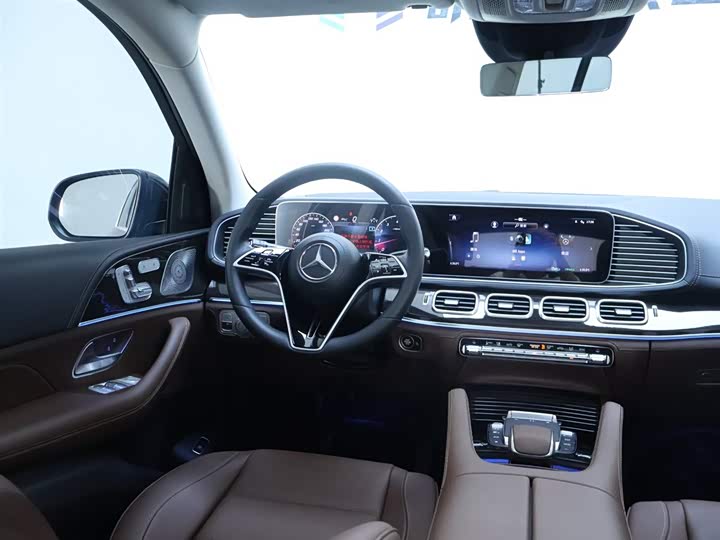 Фото 14 - Mercedes-Benz GLE-Class