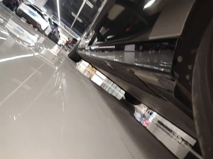 Фото 22 - LiXiang Mega