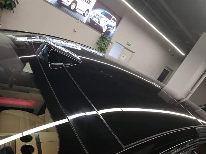 Фото 31 - LiXiang Mega