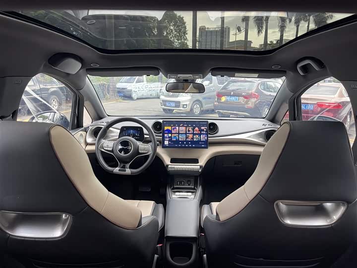 Фото 17 - BYD Dolphin