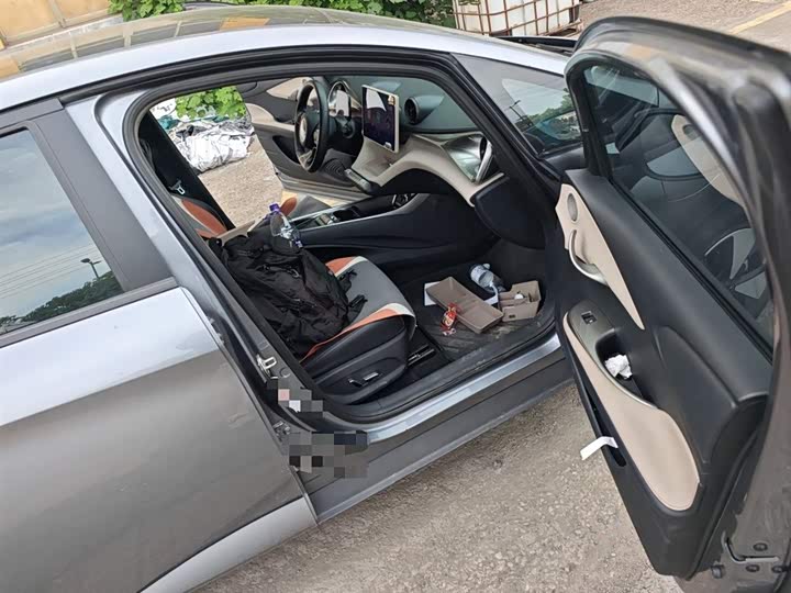 Фото 23 - BYD Dolphin