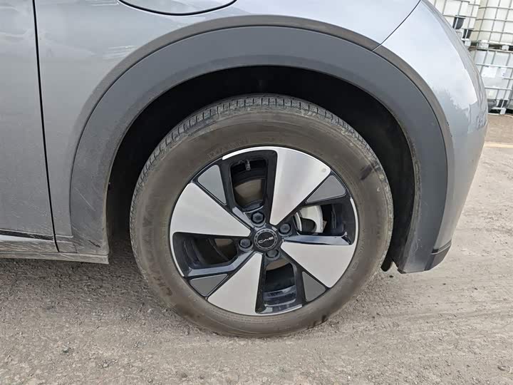 Фото 29 - BYD Dolphin