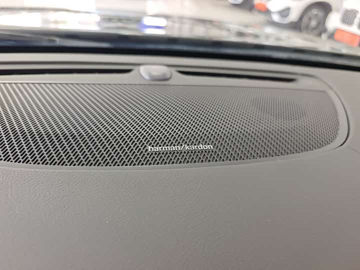 Фото 17 - Volvo S90