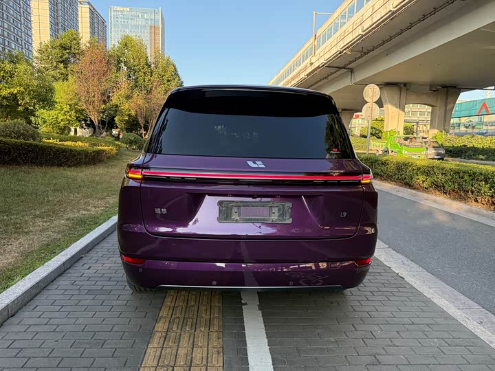 Фото 6 - LiXiang L9