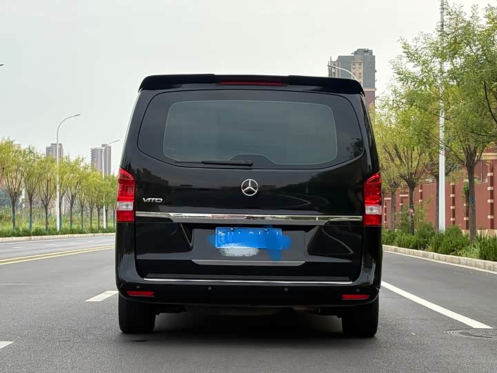 Фото 15 - Mercedes-Benz Vito