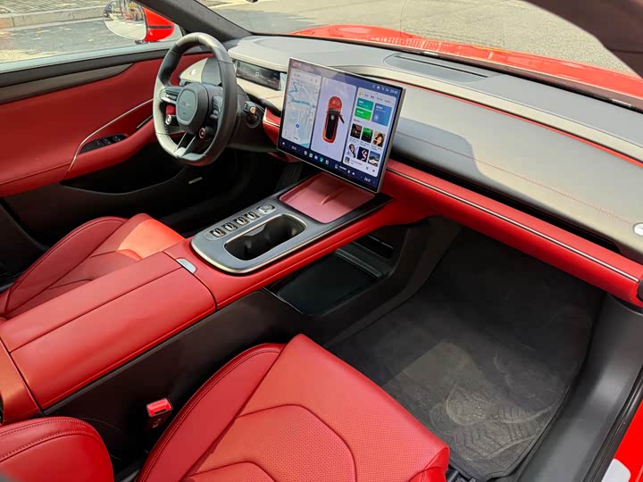 Фото 11 - Xiaomi SU7