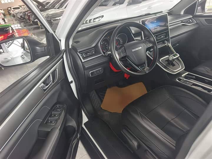 Фото 9 - Haval M6